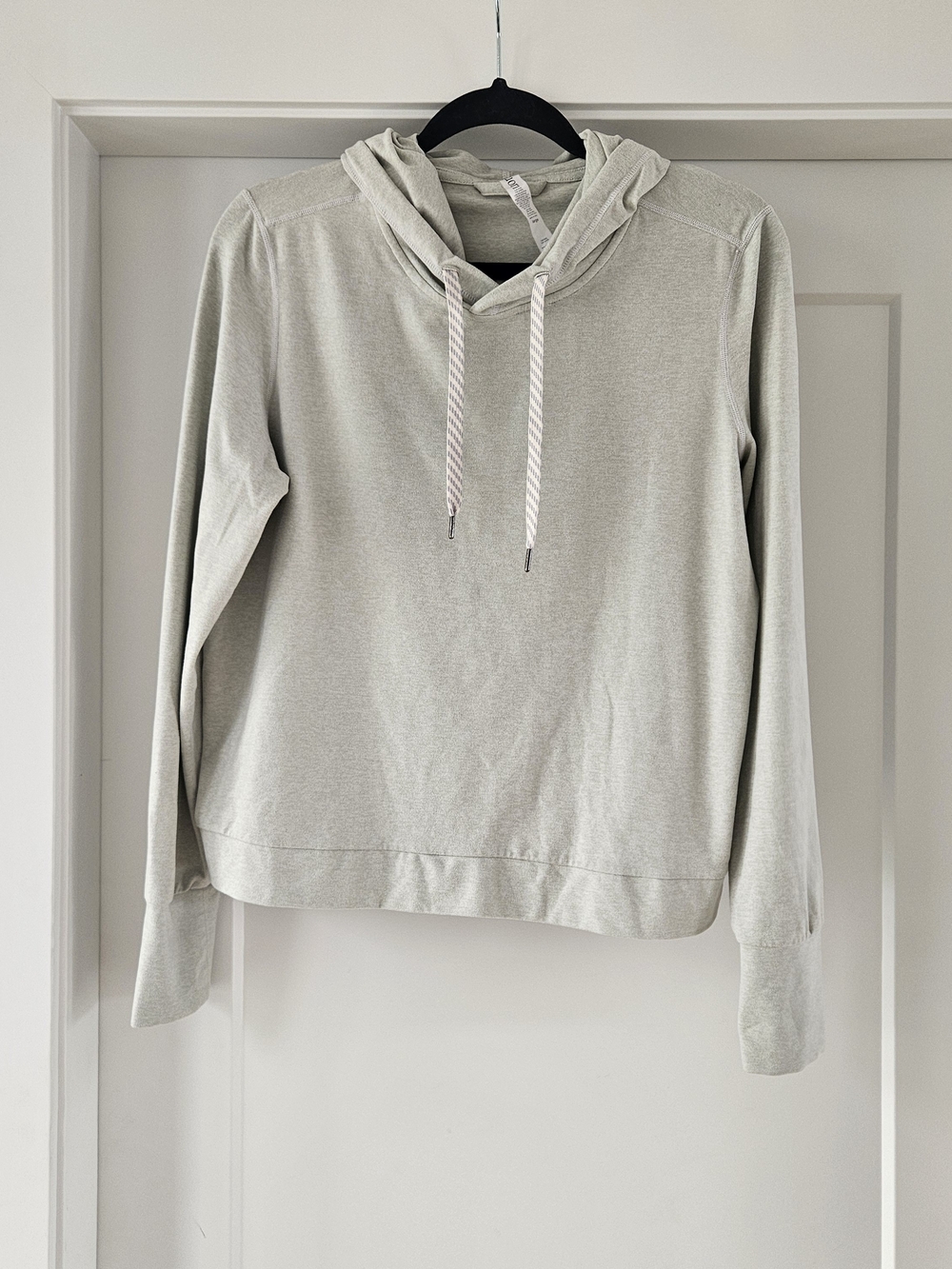 Vuori Soft Heather Light Gray Hoodie Sz Large